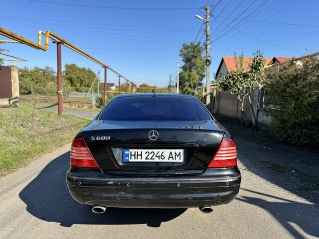 Чорний Мерседес 220, об'ємом двигуна 0 л та пробігом 300 тис. км за 4850 $, фото 6 на Automoto.ua