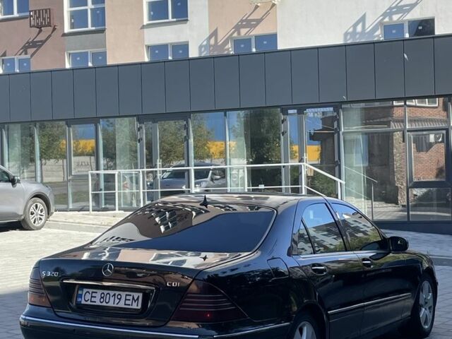 Черный Мерседес 220, объемом двигателя 3.2 л и пробегом 300 тыс. км за 5500 $, фото 1 на Automoto.ua