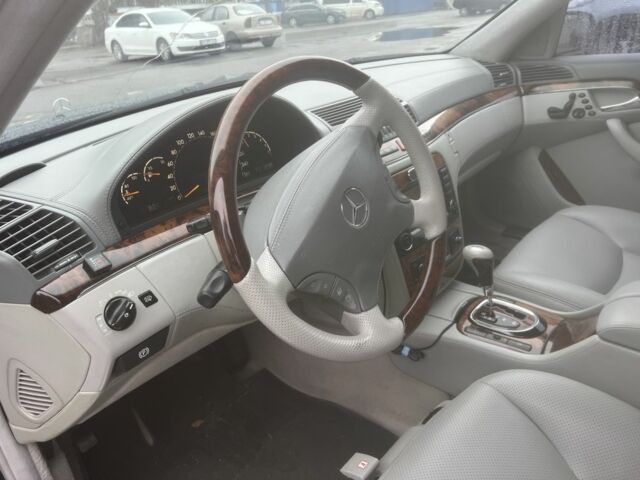 Черный Мерседес 220, объемом двигателя 0 л и пробегом 378 тыс. км за 6999 $, фото 18 на Automoto.ua