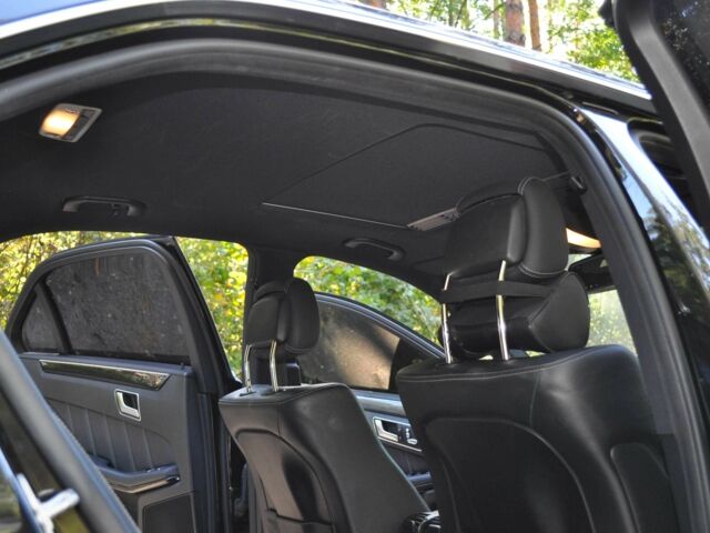 Черный Мерседес 220, объемом двигателя 2.1 л и пробегом 211 тыс. км за 19999 $, фото 11 на Automoto.ua