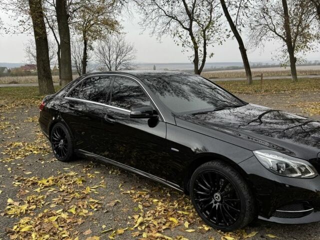 Мерседес 220 2015 в Черновцах на Automoto.ua Черный Мерседес 220, объемом двигателя 2.1 л и пробегом 267 тыс. км за 18500 $, фото 3 на Automoto.ua