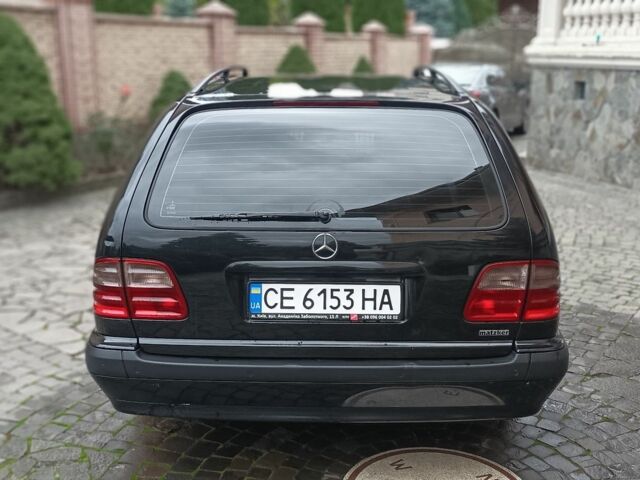 Чорний Мерседес 220, об'ємом двигуна 2.1 л та пробігом 417 тис. км за 6500 $, фото 3 на Automoto.ua