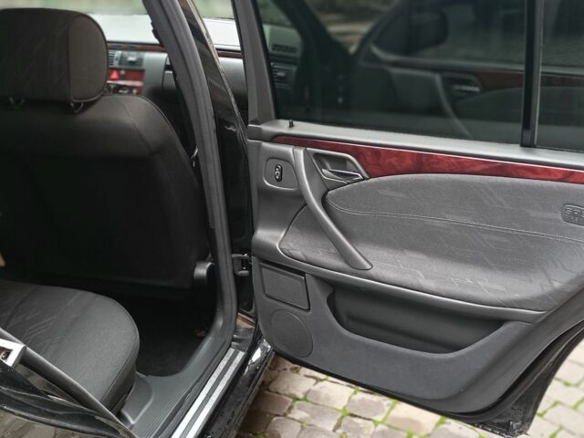 Чорний Мерседес 220, об'ємом двигуна 2.1 л та пробігом 417 тис. км за 6500 $, фото 15 на Automoto.ua