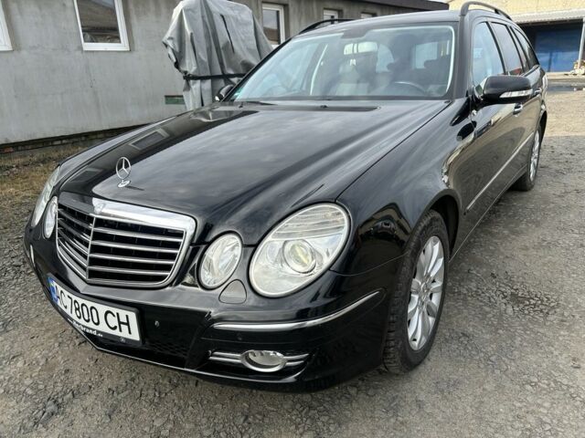 Черный Мерседес 220, объемом двигателя 2.1 л и пробегом 396 тыс. км за 8500 $, фото 20 на Automoto.ua