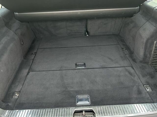 Черный Мерседес 220, объемом двигателя 2.1 л и пробегом 396 тыс. км за 8500 $, фото 14 на Automoto.ua