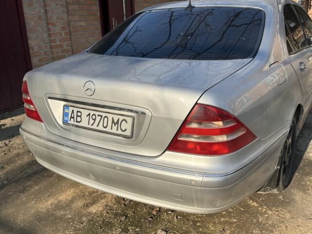 Серый Мерседес 220, объемом двигателя 3.2 л и пробегом 360 тыс. км за 4000 $, фото 6 на Automoto.ua