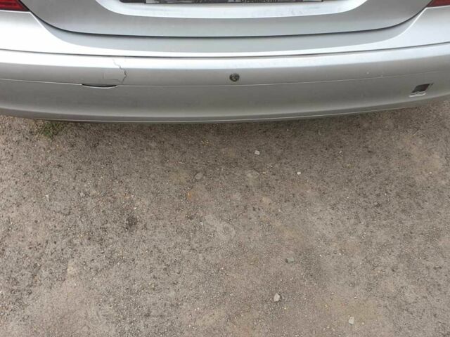 Серый Мерседес 220, объемом двигателя 2.2 л и пробегом 390 тыс. км за 3900 $, фото 4 на Automoto.ua