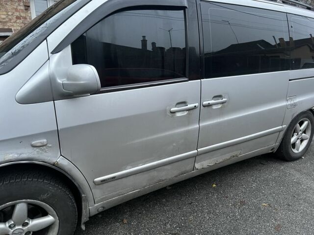 Серый Мерседес 220, объемом двигателя 2.2 л и пробегом 3 тыс. км за 4730 $, фото 4 на Automoto.ua