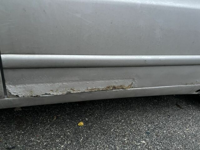 Серый Мерседес 220, объемом двигателя 2.2 л и пробегом 3 тыс. км за 4730 $, фото 2 на Automoto.ua