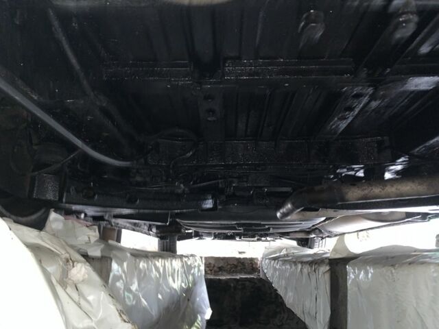 Серый Мерседес 220, объемом двигателя 2.2 л и пробегом 3 тыс. км за 4730 $, фото 7 на Automoto.ua