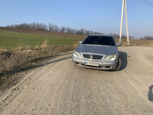 Серый Мерседес 220, объемом двигателя 4.3 л и пробегом 468 тыс. км за 5000 $, фото 3 на Automoto.ua