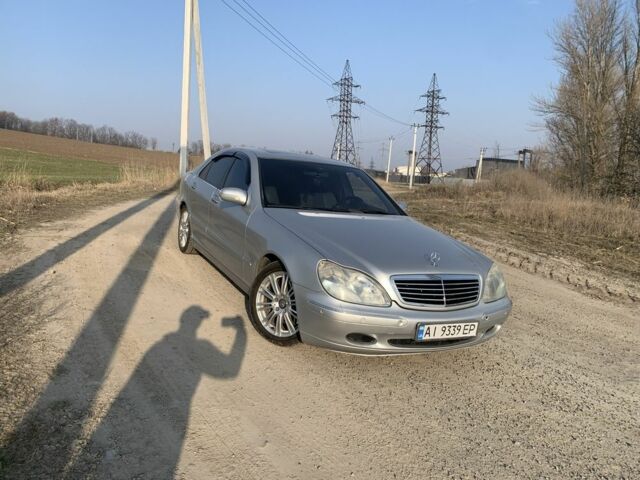 Серый Мерседес 220, объемом двигателя 4.3 л и пробегом 468 тыс. км за 5000 $, фото 2 на Automoto.ua