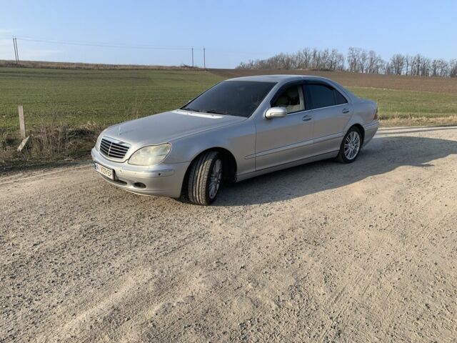 Серый Мерседес 220, объемом двигателя 4.3 л и пробегом 468 тыс. км за 5000 $, фото 4 на Automoto.ua