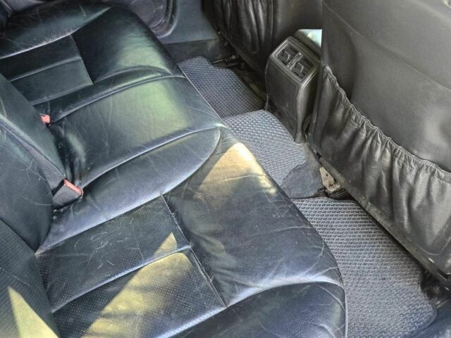 Сірий Мерседес 220, об'ємом двигуна 2.2 л та пробігом 346 тис. км за 3500 $, фото 5 на Automoto.ua