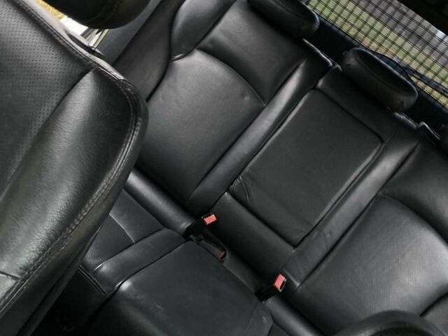 Серый Мерседес 220, объемом двигателя 2.1 л и пробегом 460 тыс. км за 5000 $, фото 6 на Automoto.ua