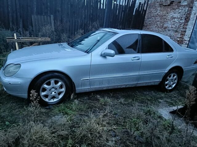 Сірий Мерседес 220, об'ємом двигуна 3 л та пробігом 397 тис. км за 4600 $, фото 6 на Automoto.ua