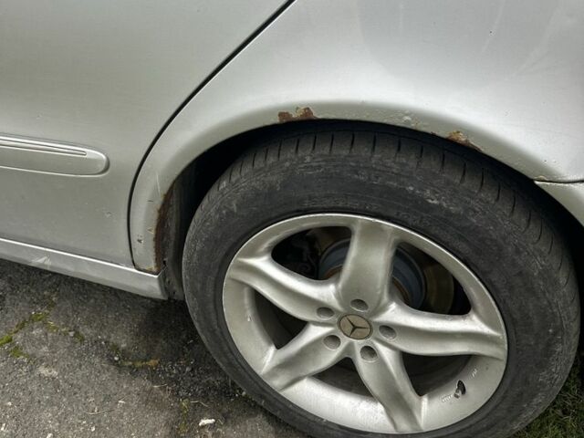 Серый Мерседес 220, объемом двигателя 2.1 л и пробегом 3 тыс. км за 4400 $, фото 7 на Automoto.ua