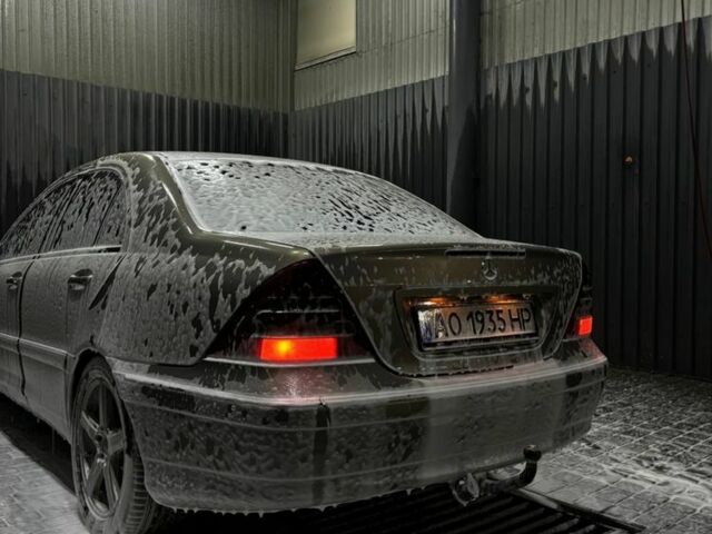 Сірий Мерседес 220, об'ємом двигуна 2.1 л та пробігом 364 тис. км за 3750 $, фото 7 на Automoto.ua