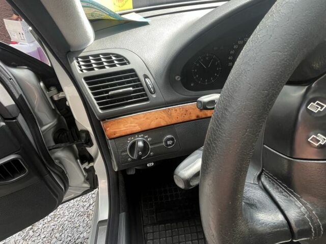 Сірий Мерседес 220, об'ємом двигуна 2.1 л та пробігом 420 тис. км за 6350 $, фото 21 на Automoto.ua