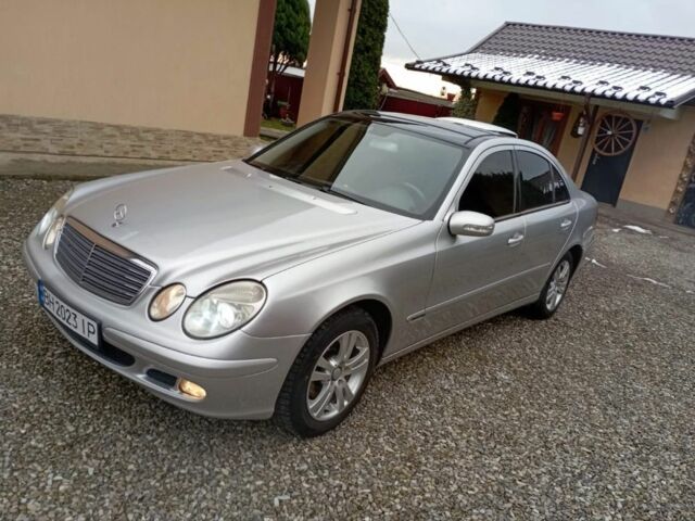 Сірий Мерседес 220, об'ємом двигуна 2.1 л та пробігом 302 тис. км за 6400 $, фото 6 на Automoto.ua