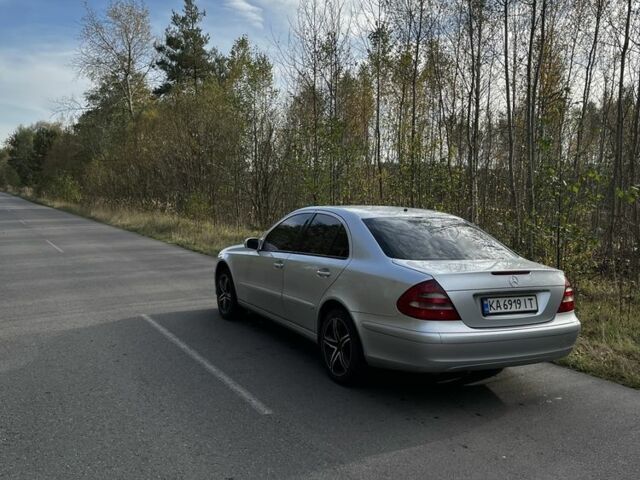 Серый Мерседес 220, объемом двигателя 2.1 л и пробегом 293 тыс. км за 7100 $, фото 16 на Automoto.ua