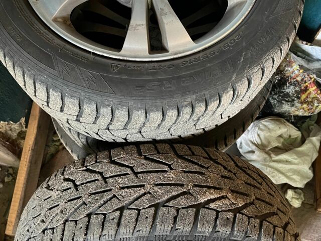 Серый Мерседес 220, объемом двигателя 2.1 л и пробегом 271 тыс. км за 12000 $, фото 22 на Automoto.ua