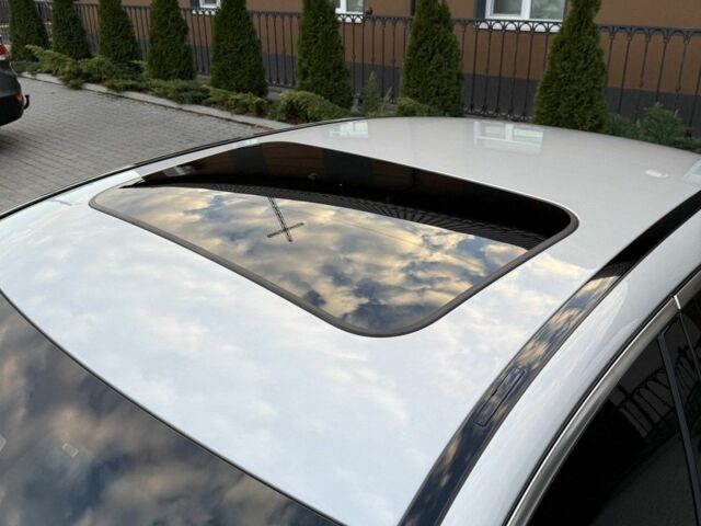 Сірий Мерседес 220, об'ємом двигуна 2.1 л та пробігом 188 тис. км за 23500 $, фото 16 на Automoto.ua