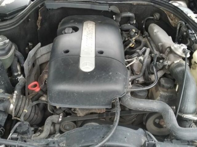 Серый Мерседес 220, объемом двигателя 2.1 л и пробегом 438 тыс. км за 3000 $, фото 8 на Automoto.ua