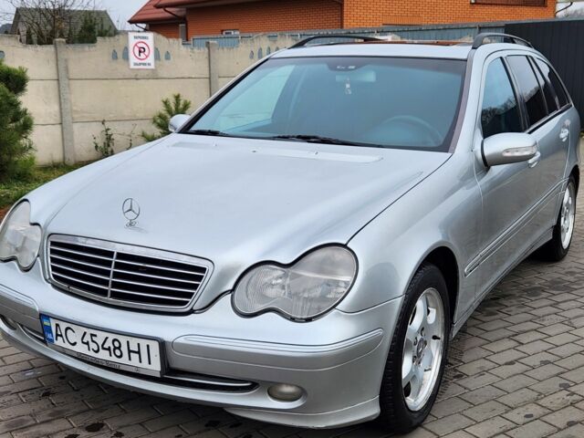 Серый Мерседес 220, объемом двигателя 2.1 л и пробегом 356 тыс. км за 3550 $, фото 14 на Automoto.ua