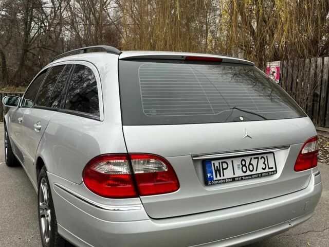 Серый Мерседес 220, объемом двигателя 2.2 л и пробегом 424 тыс. км за 3300 $, фото 14 на Automoto.ua