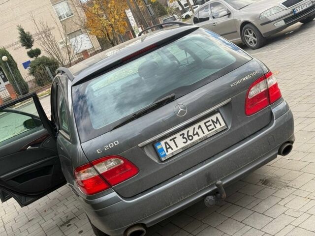 Сірий Мерседес 220, об'ємом двигуна 1.8 л та пробігом 319 тис. км за 5200 $, фото 3 на Automoto.ua