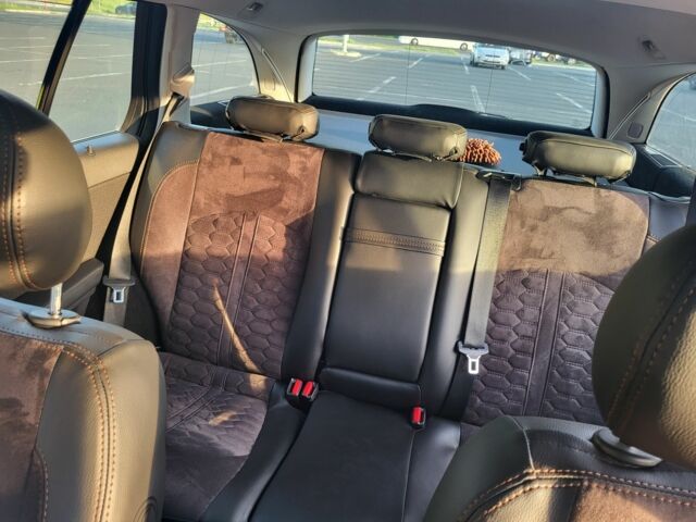 Серый Мерседес 220, объемом двигателя 2.1 л и пробегом 383 тыс. км за 8800 $, фото 12 на Automoto.ua