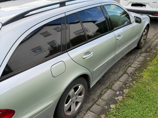 Серый Мерседес 220, объемом двигателя 2.2 л и пробегом 370 тыс. км за 6500 $, фото 20 на Automoto.ua