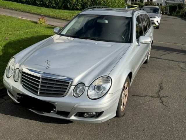 Серый Мерседес 220, объемом двигателя 2.2 л и пробегом 370 тыс. км за 6500 $, фото 8 на Automoto.ua