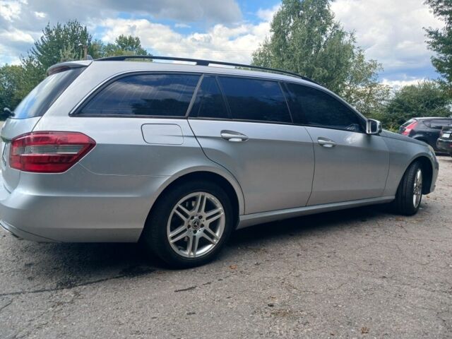 Сірий Мерседес 220, об'ємом двигуна 2.1 л та пробігом 506 тис. км за 11200 $, фото 6 на Automoto.ua