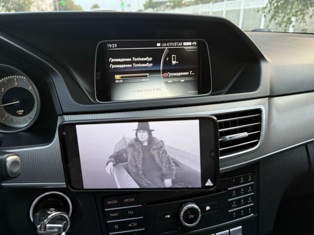 Серый Мерседес 220, объемом двигателя 2.1 л и пробегом 359 тыс. км за 18500 $, фото 15 на Automoto.ua