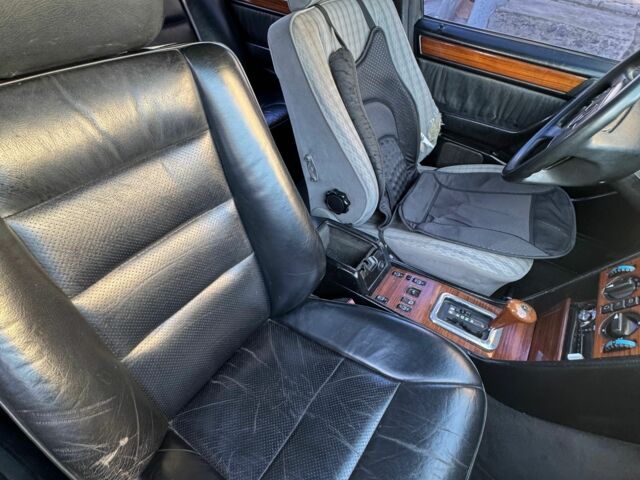 Синій Мерседес 220, об'ємом двигуна 2.2 л та пробігом 3 тис. км за 2000 $, фото 4 на Automoto.ua