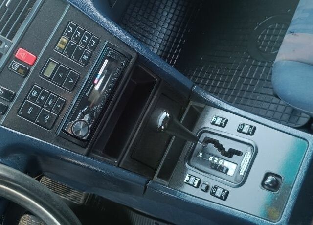 Синій Мерседес 220, об'ємом двигуна 2 л та пробігом 500 тис. км за 1550 $, фото 3 на Automoto.ua