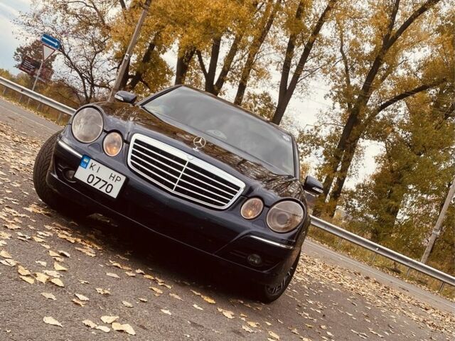 Синий Мерседес 220, объемом двигателя 2.1 л и пробегом 197 тыс. км за 11000 $, фото 9 на Automoto.ua