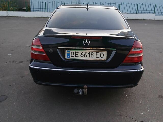 Синій Мерседес 220, об'ємом двигуна 2.1 л та пробігом 238 тис. км за 7200 $, фото 2 на Automoto.ua
