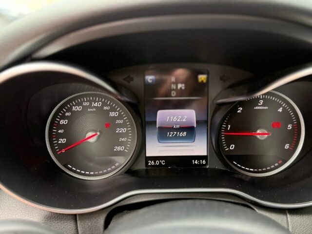 Синий Мерседес 220, объемом двигателя 2.2 л и пробегом 134 тыс. км за 22300 $, фото 16 на Automoto.ua