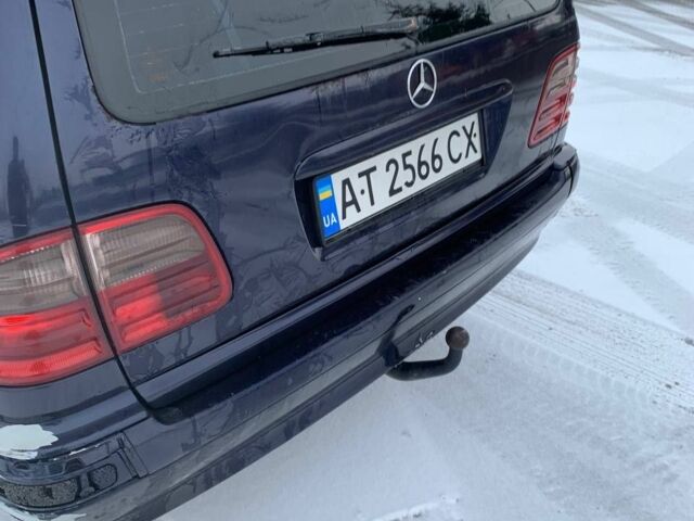 Синий Мерседес 220, объемом двигателя 2.2 л и пробегом 380 тыс. км за 1999 $, фото 12 на Automoto.ua