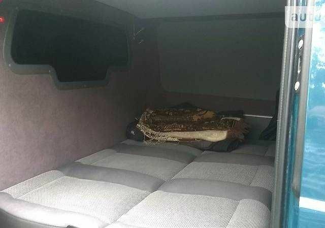 Зеленый Мерседес 220, объемом двигателя 2.2 л и пробегом 400 тыс. км за 11500 $, фото 1 на Automoto.ua