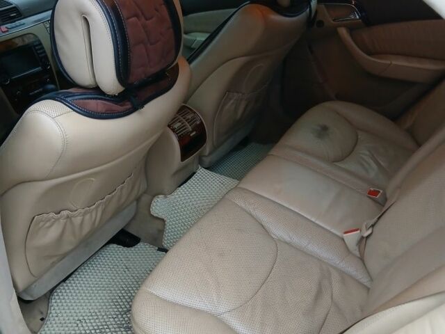 Зеленый Мерседес 220, объемом двигателя 3.5 л и пробегом 300 тыс. км за 6700 $, фото 5 на Automoto.ua