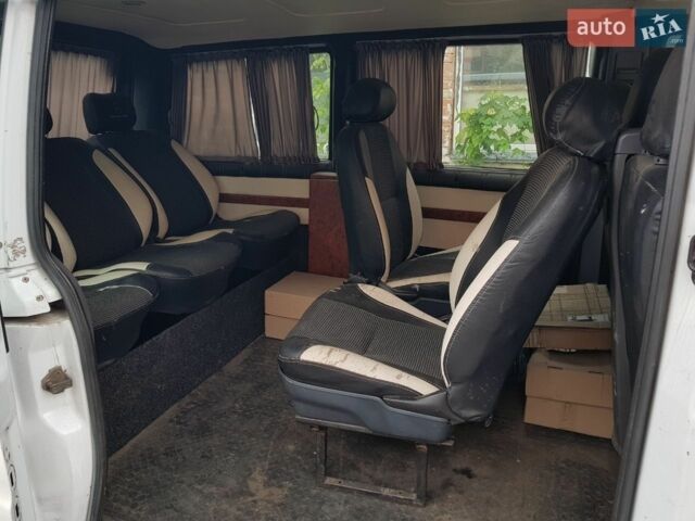 Мерседес 230 1998 в Полтаве на Automoto.ua Белый Мерседес 230, объемом двигателя 2.3 л и пробегом 300 тыс. км за 2100 $, фото 5 на Automoto.ua
