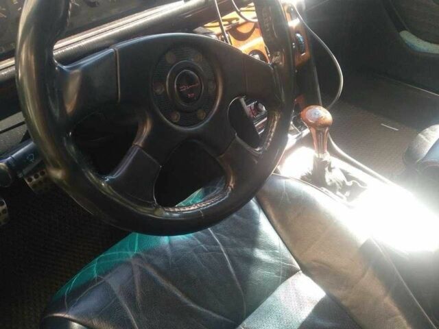 Чорний Мерседес 230, об'ємом двигуна 2.3 л та пробігом 292 тис. км за 6500 $, фото 4 на Automoto.ua