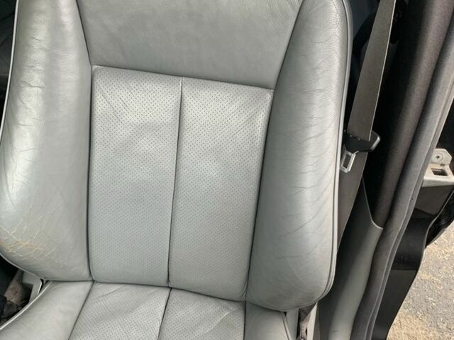 Чорний Мерседес 230, об'ємом двигуна 2.3 л та пробігом 505 тис. км за 3450 $, фото 6 на Automoto.ua