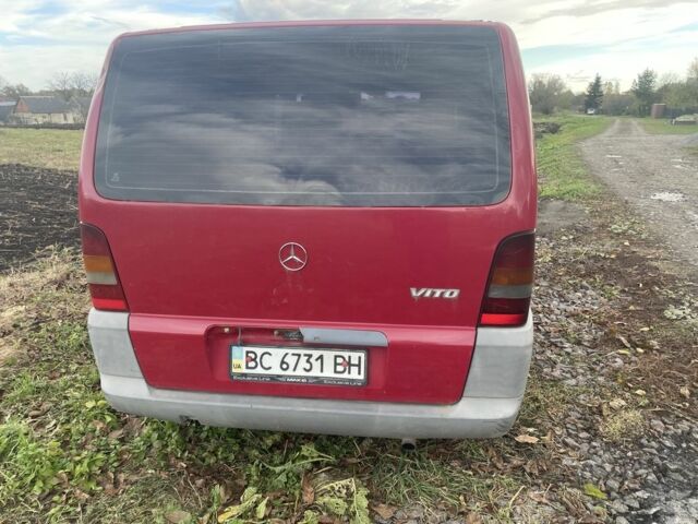 Красный Мерседес 230, объемом двигателя 2.3 л и пробегом 425 тыс. км за 1500 $, фото 2 на Automoto.ua