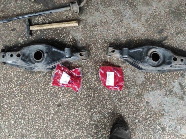 Серый Мерседес 230, объемом двигателя 2.3 л и пробегом 162 тыс. км за 4250 $, фото 16 на Automoto.ua