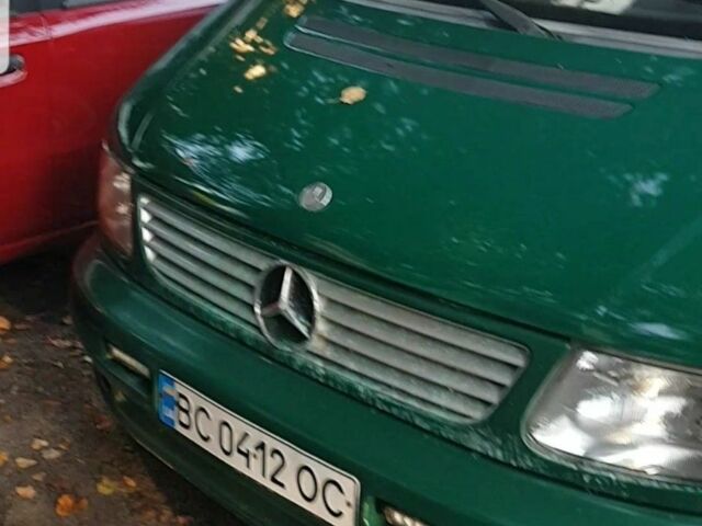 Зеленый Мерседес 230, объемом двигателя 2.3 л и пробегом 380 тыс. км за 4300 $, фото 6 на Automoto.ua